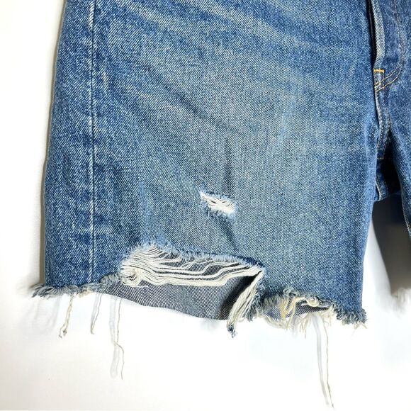 NEW Levi’s 501 High Rise Mid Thigh Distressed Denim Shorts 31 - Picture 2 of 9